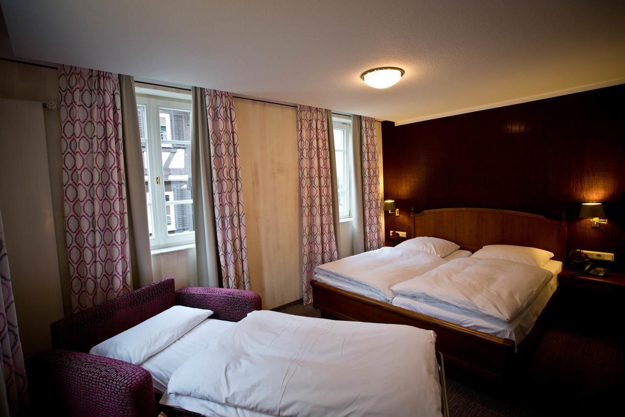 Hotel Karpfen Eberbach  Eksteriør billede