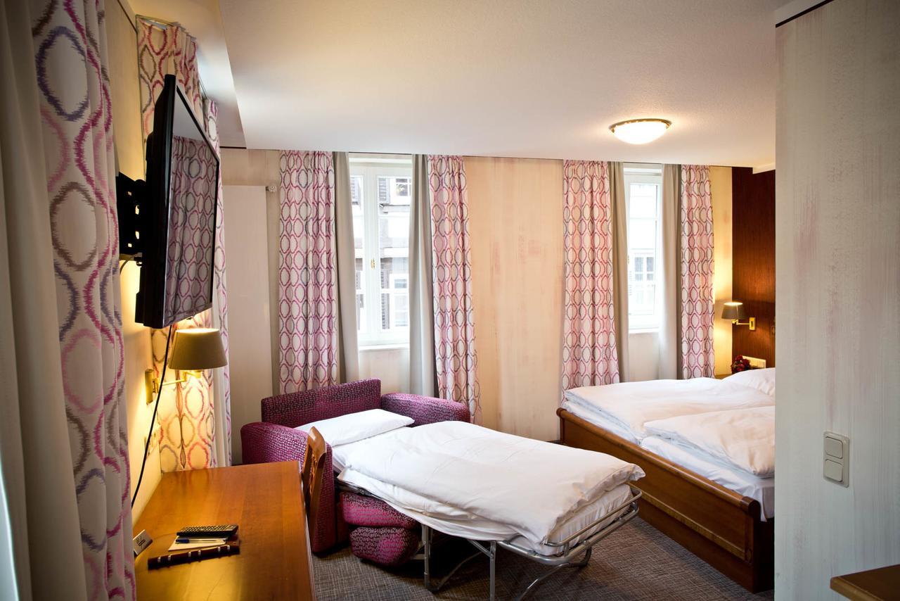 Hotel Karpfen Eberbach  Eksteriør billede