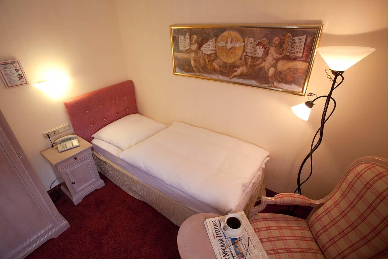 Hotel Karpfen Eberbach  Eksteriør billede